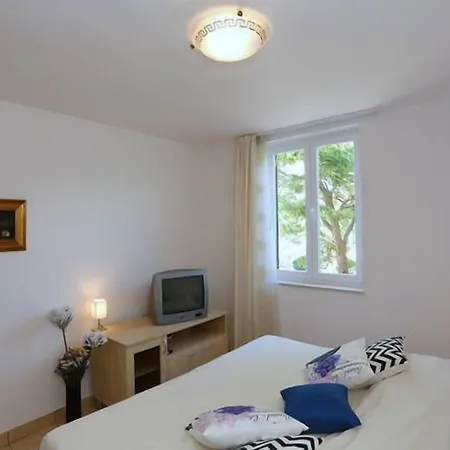 Appartement Tamarix Vinjerac