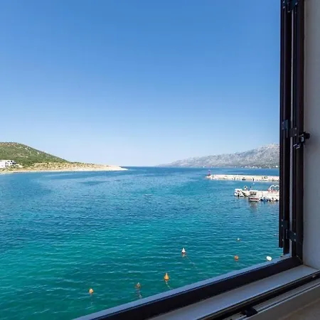 Tamarix Apartman Vinjerac