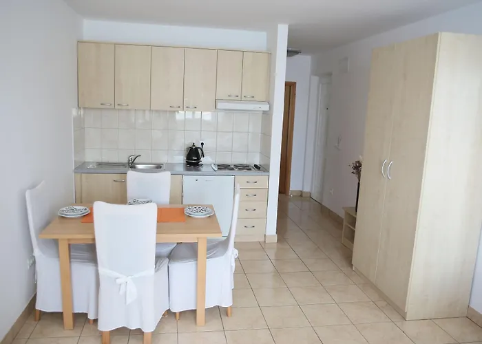 Tamarix Appartement Vinjerac